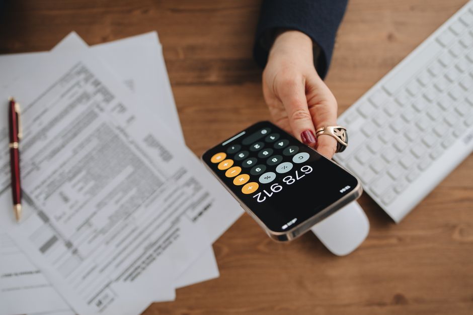 Calculating no tax on tips and no tax on overtime deduction savings on a phone