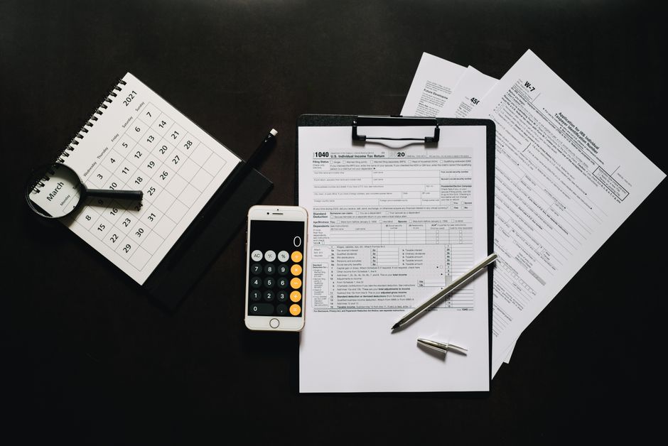 Checklist of Social Security overpayment appeal options next to SSA forms